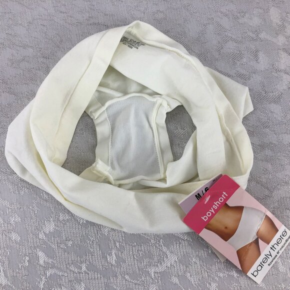 barely there Flawless Fit Microfiber White Boyshort Panty Size M/6 - Picture 6 of 11
